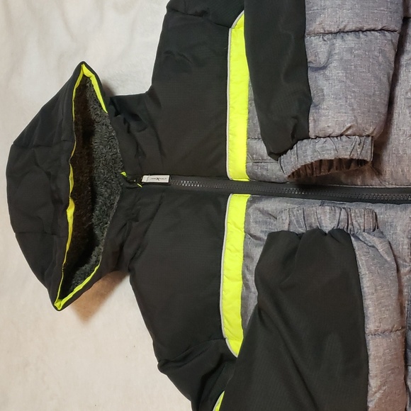 ZeroXposur Boys Quilted Puffer Hooded Jacket - Picture 2 of 7